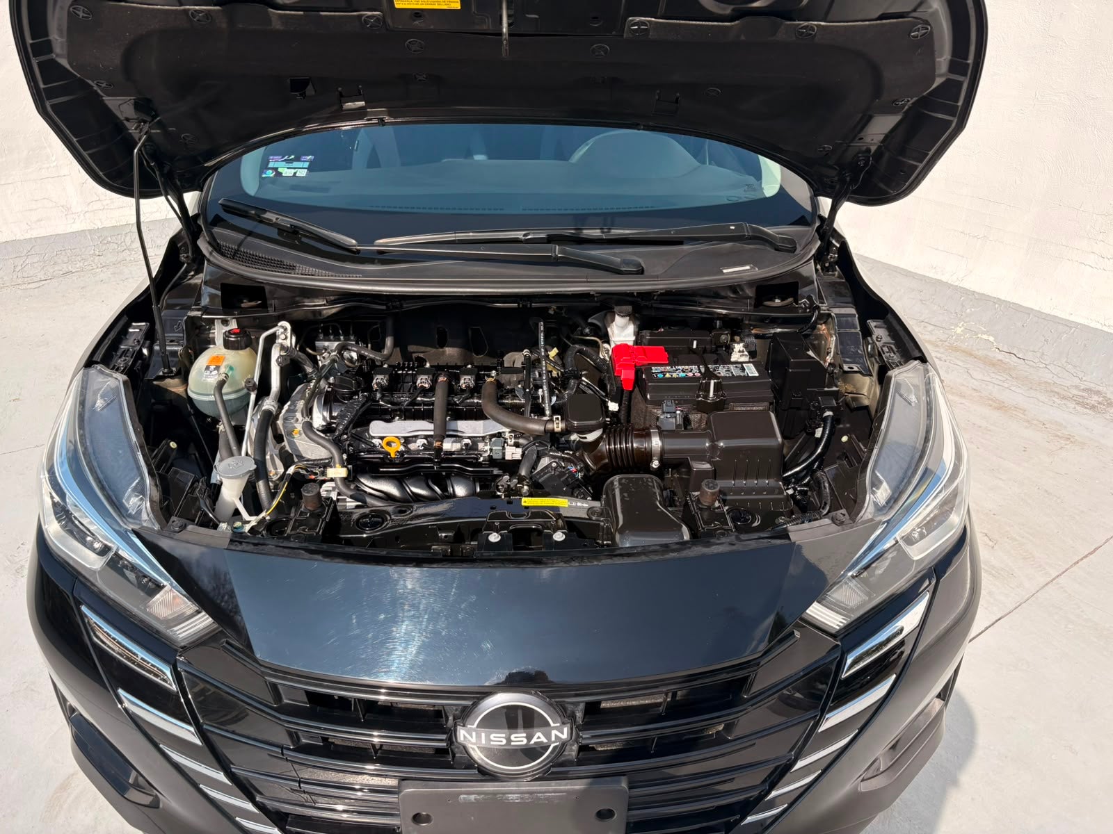 2025 Nissan VERSA 4P ADVANCE L41.6 MAN
