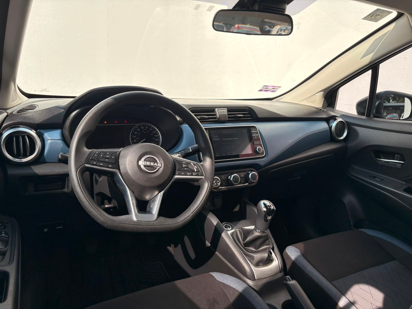 2025 Nissan VERSA 4P ADVANCE L41.6 MAN