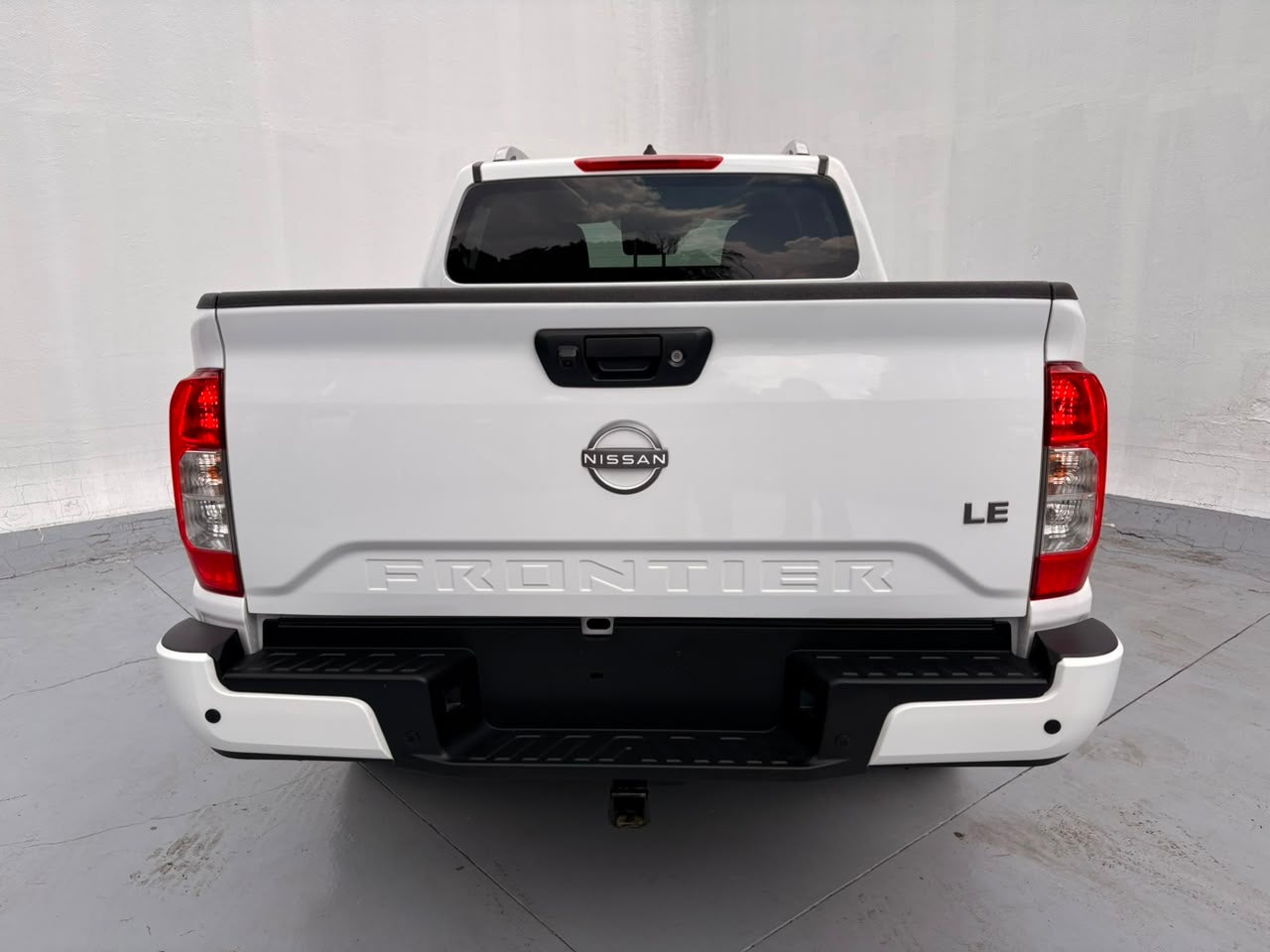 2025 Nissan FRONTIER 4P LE L42.5 MAN