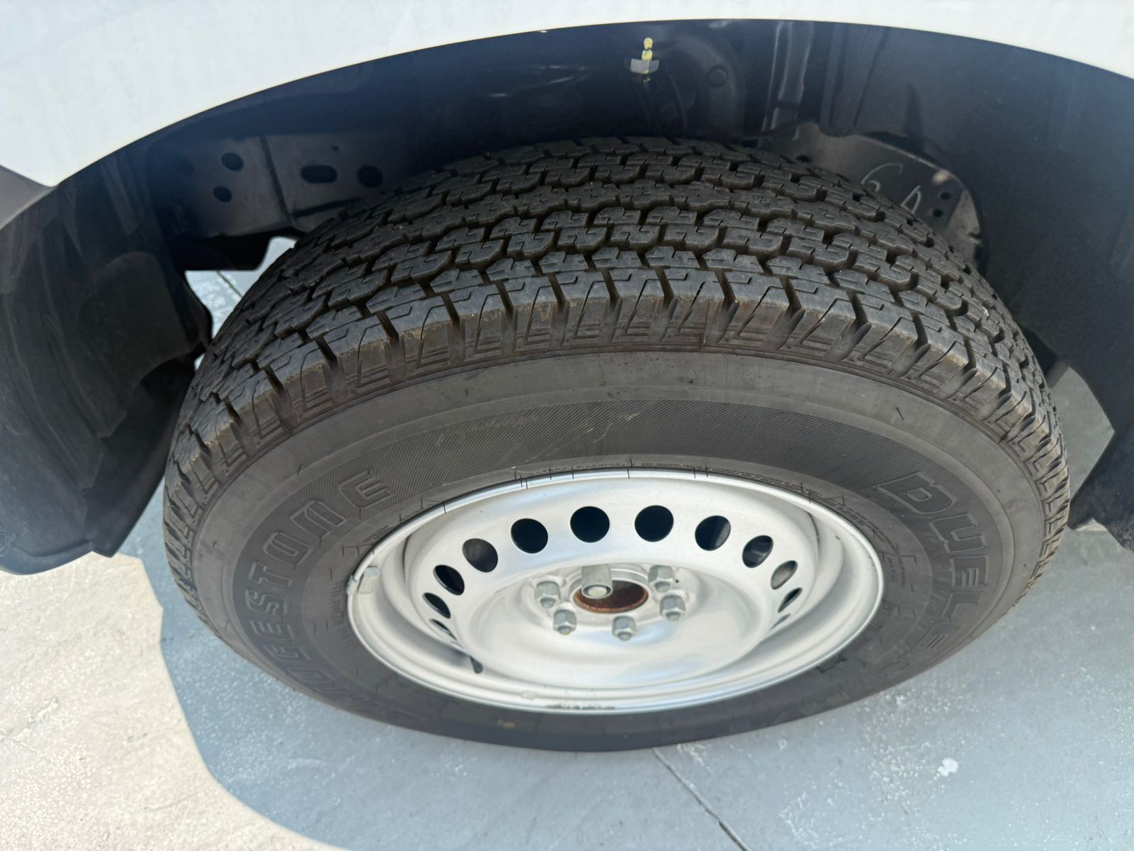 2024 Nissan NP300 CHASIS CABINA 2P L42.5 MAN AA