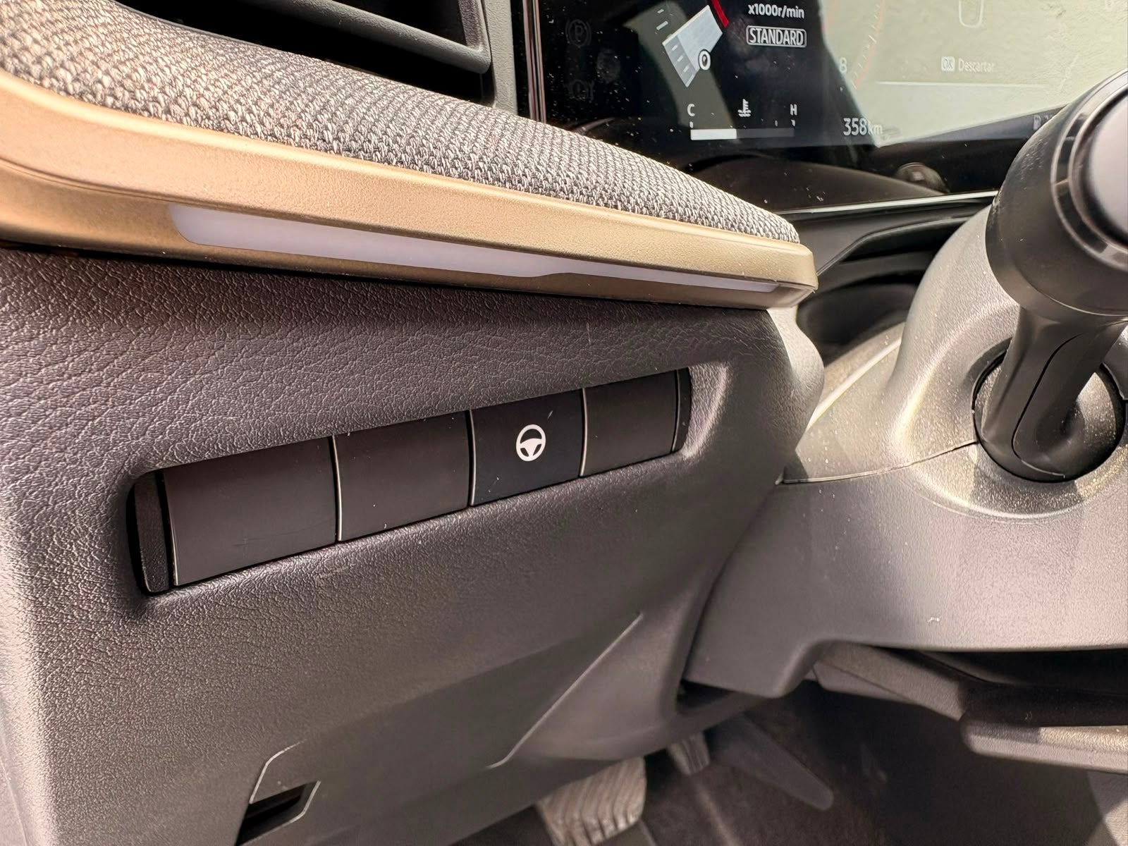 2025 Nissan KICKS 5P PLATINUM L42.0 AUT