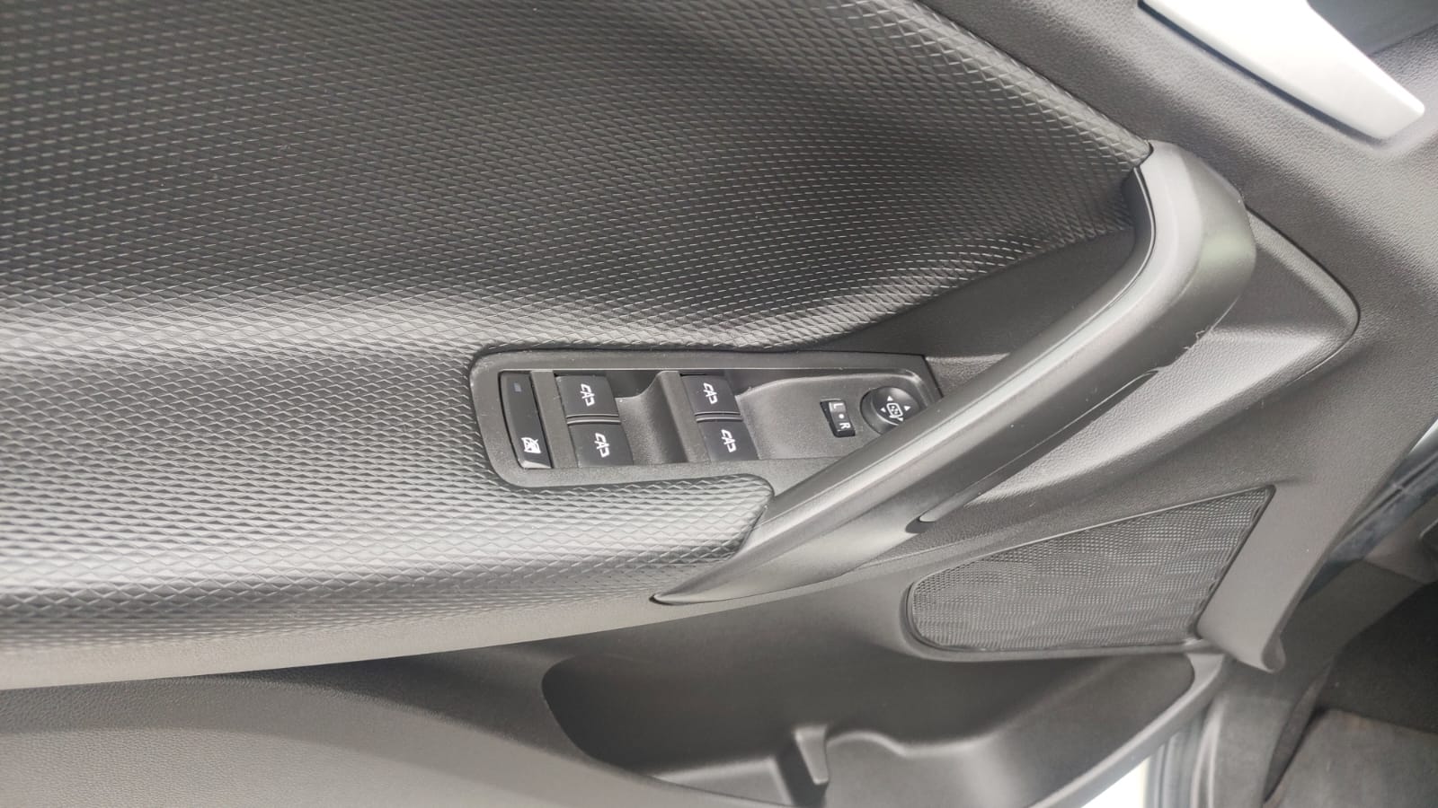 2022 Chevrolet TRACKER 5 PTS LS 12T TM5 RA-16