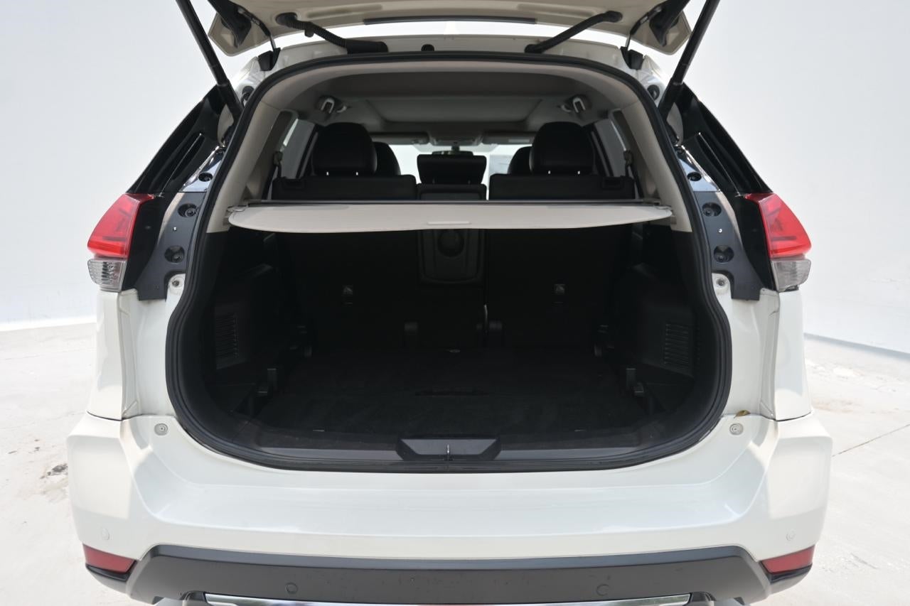 2018 Nissan X-TRAIL 5 PTS EXCLUSIVE CVT PIEL CD QC GPS 5 PAS RA-18