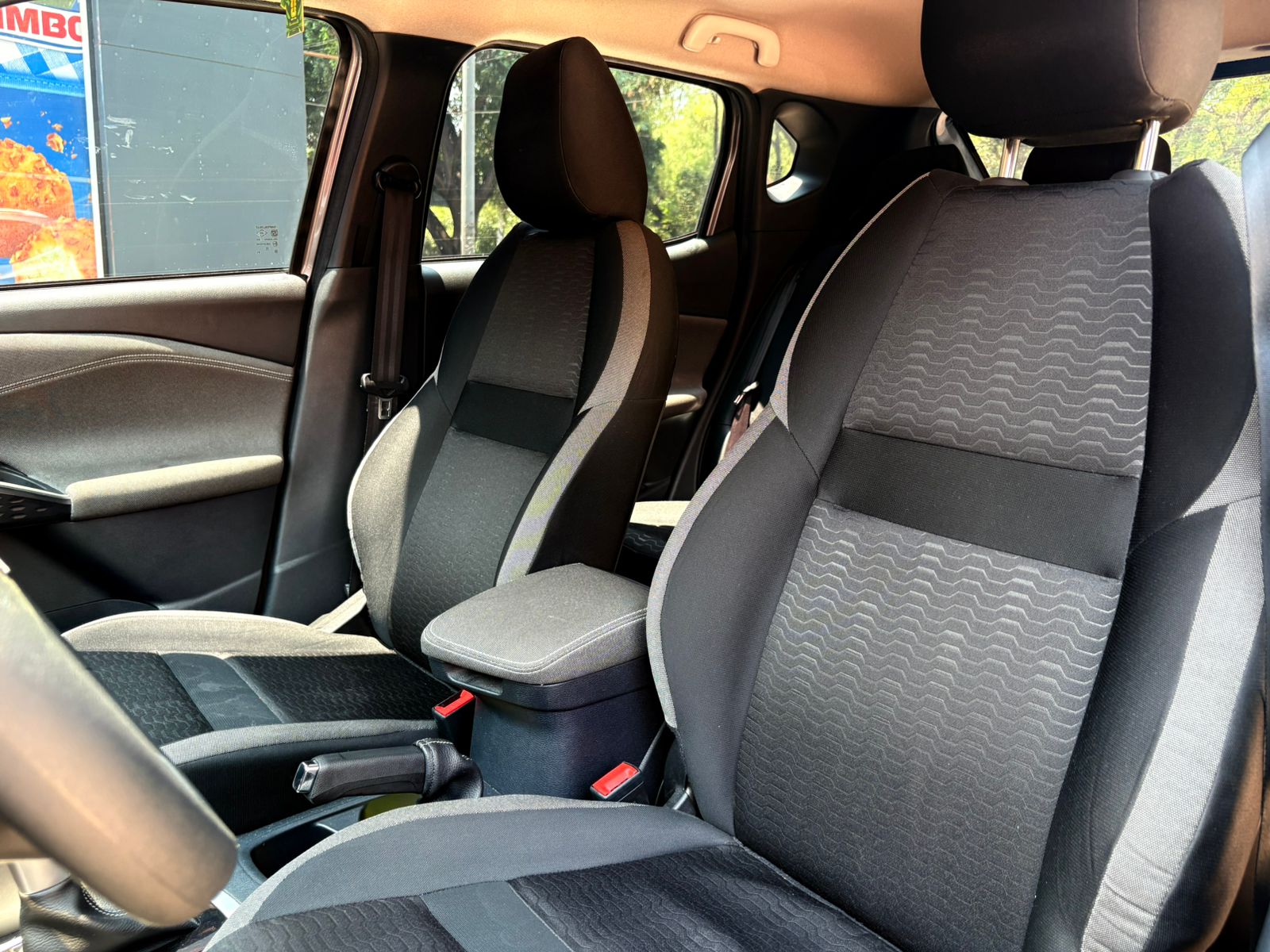 2025 Nissan MAGNITE ADVANCE CVT