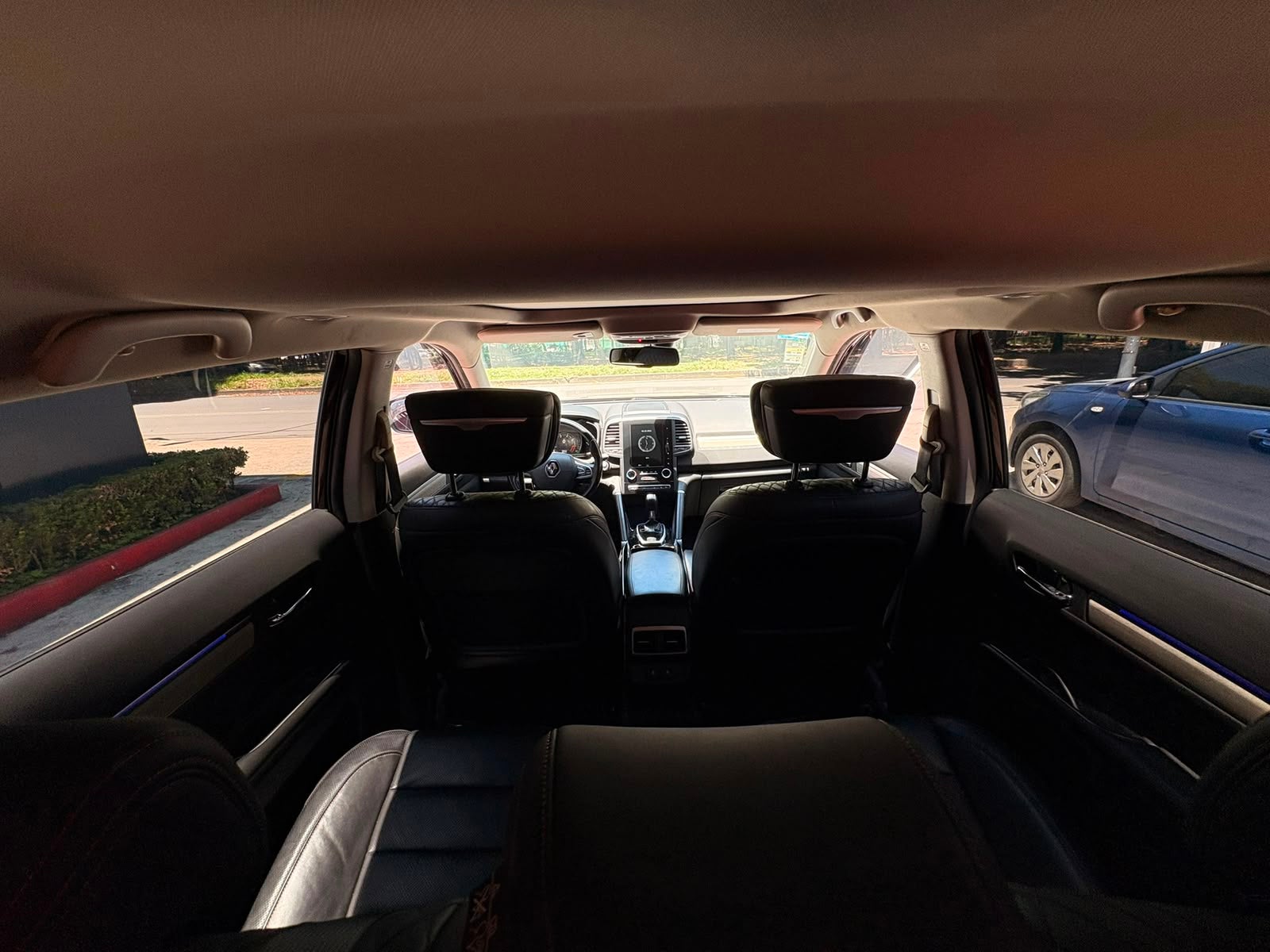 2023 RENAULT KOLEOS 5 PTS ICONIC CVT CLIMATRONIC PIEL GPS QCP RA-19